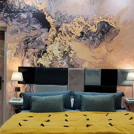 Logis Saint-jacques Saint-Saud-Lacoussière