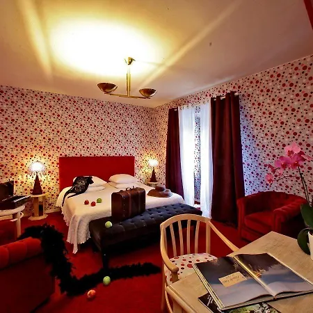 Logis Saint-jacques Hotel