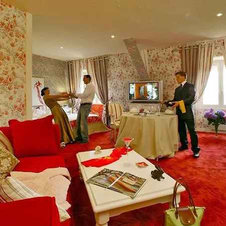 Logis Saint-jacques Hotel