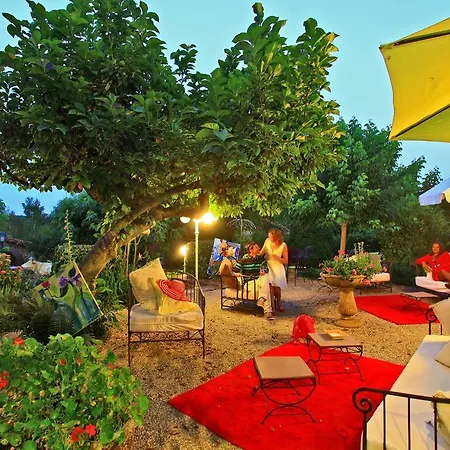 Hotel Logis Saint-jacques