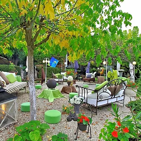 Saint-jacques Hotel 3*