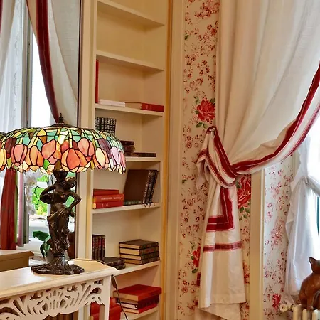 Hotel Saint-jacques 3*