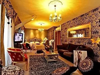 Logis Saint-jacques 3* Saint-Saud-Lacoussiere