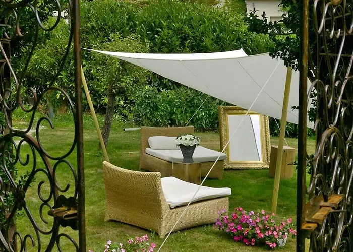 Hotel Logis Saint-jacques 3*