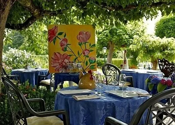 Hotel Logis Saint-jacques