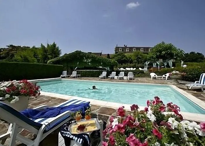 Logis Saint-jacques 3* Saint-Saud-Lacoussière