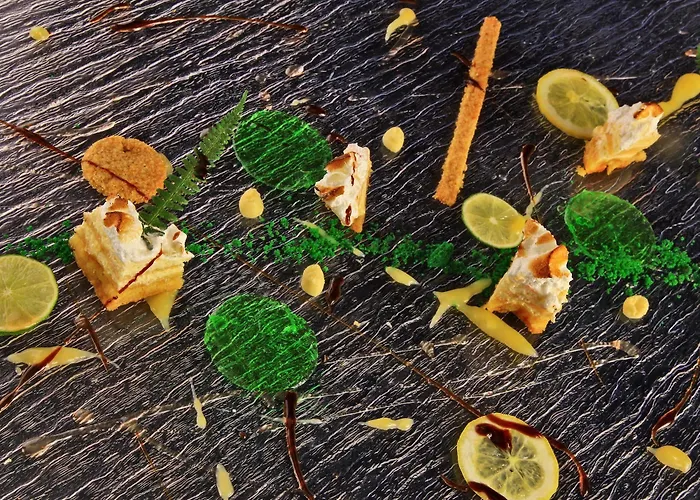 Logis Saint-jacques Hotel